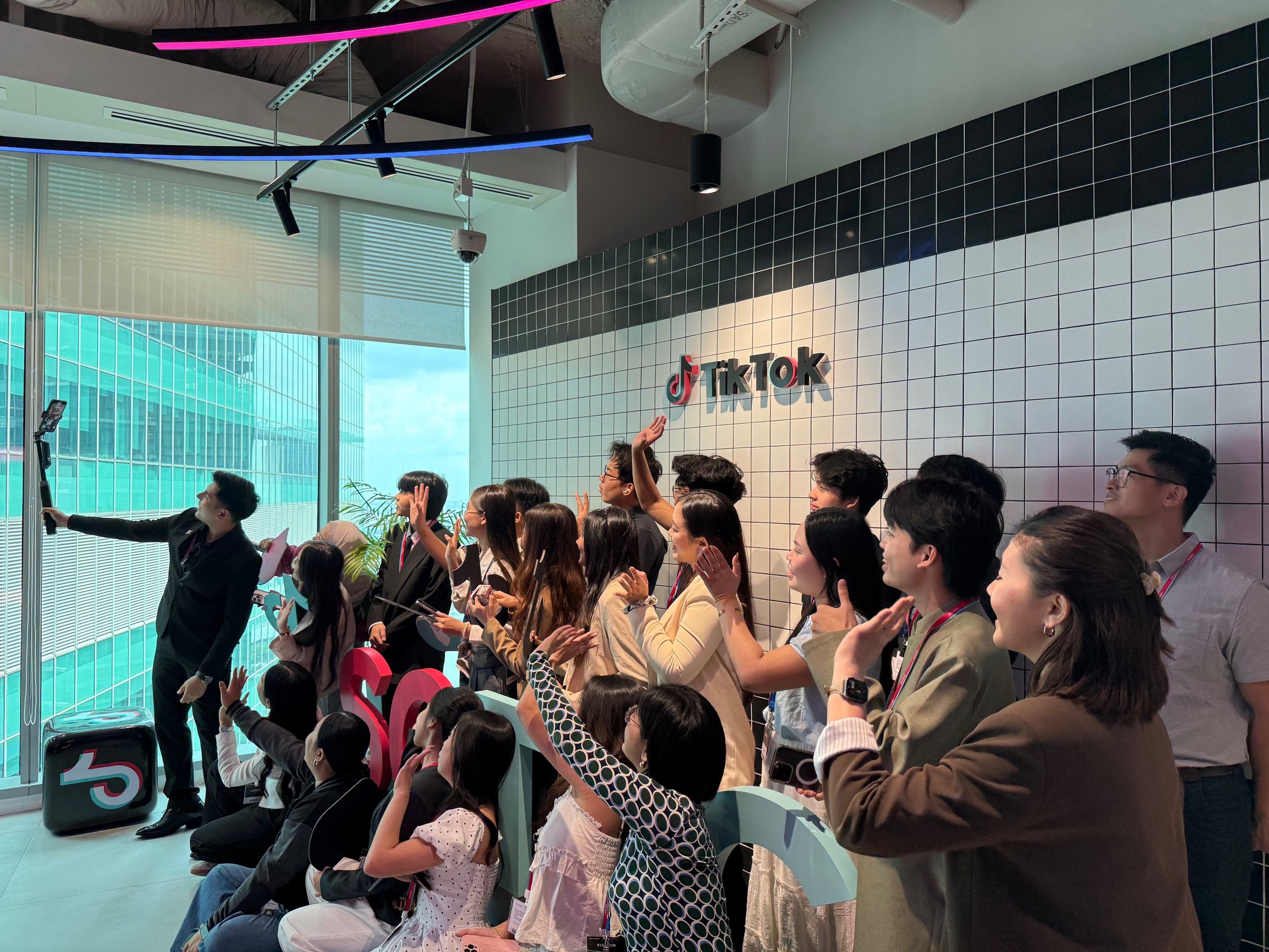 i-SEA Fellowship 2025 fellows at the TikTok Singapore industry visit